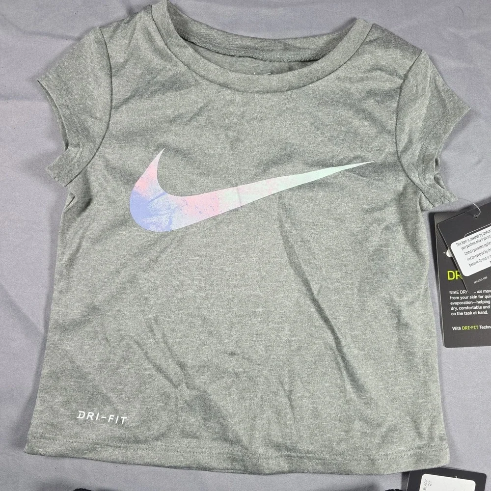 Nike Dri-Fit Little Girl's  2-Piece Graphic Tee & Short Set Gray Black 2T